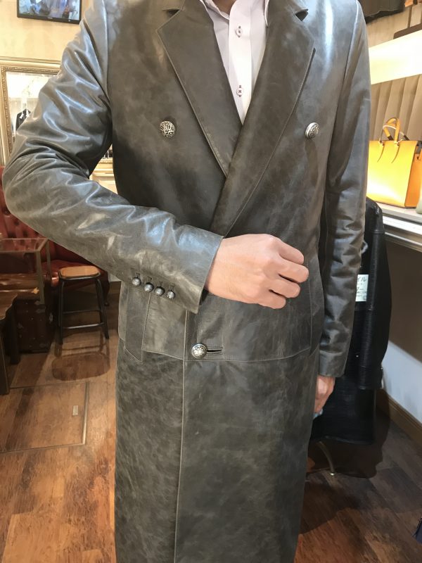 革コート